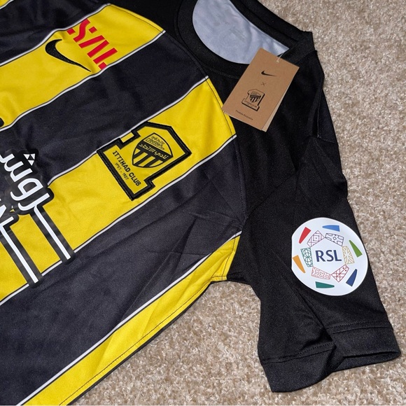 Nike Al Ittihad Kante 2023/2024 Men’s Home Soccer Jersey🆕 - Picture 3 of 7